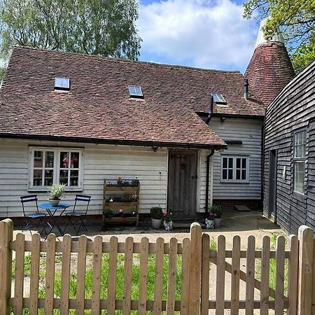 Villa Beautiful 2 Bed Oast - 15 Acre Farm - Tunbridge Wells Extérieur photo