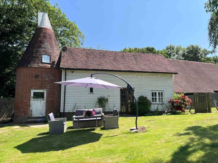 Villa Beautiful 2 Bed Oast - 15 Acre Farm - Tunbridge Wells Extérieur photo